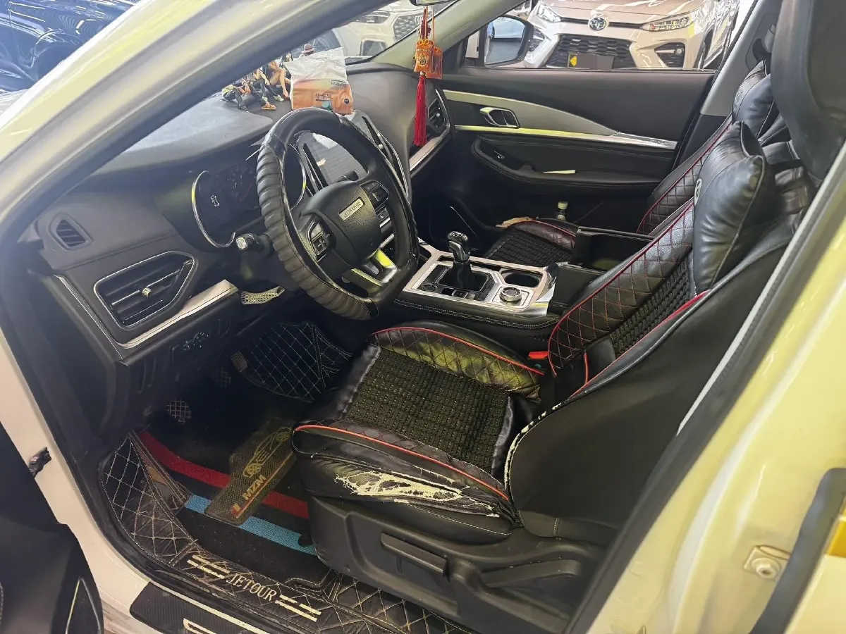 2022 Jetour X70 1.5T 156HP L4 6MT,autocango,china used car exporter,china ev exporter,chinese used car exporter,chinese used ev exporter