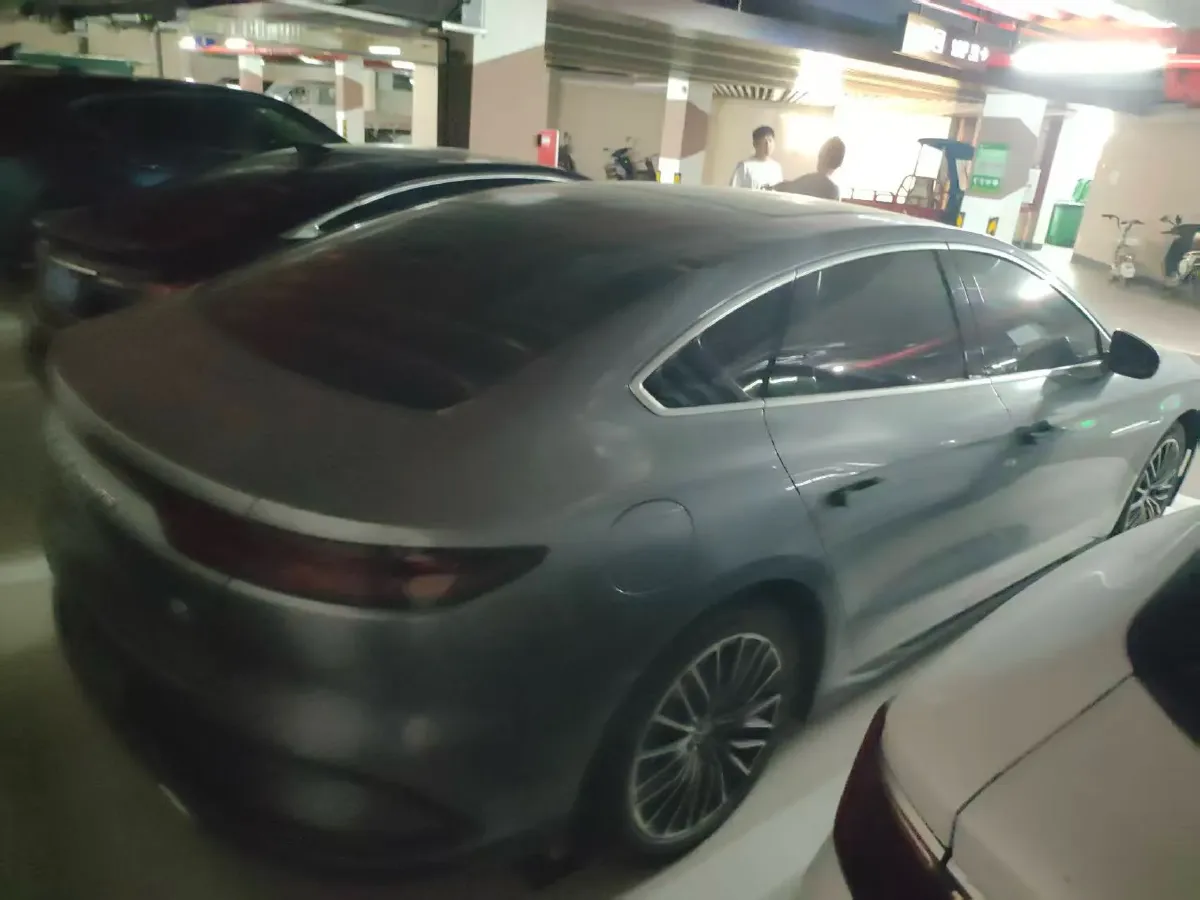 2022 Volkswagen Tiguan L 2.0T 186HP L4 7DCT,autocango,china used car exporter,china ev exporter,chinese used car exporter,chinese used ev exporter