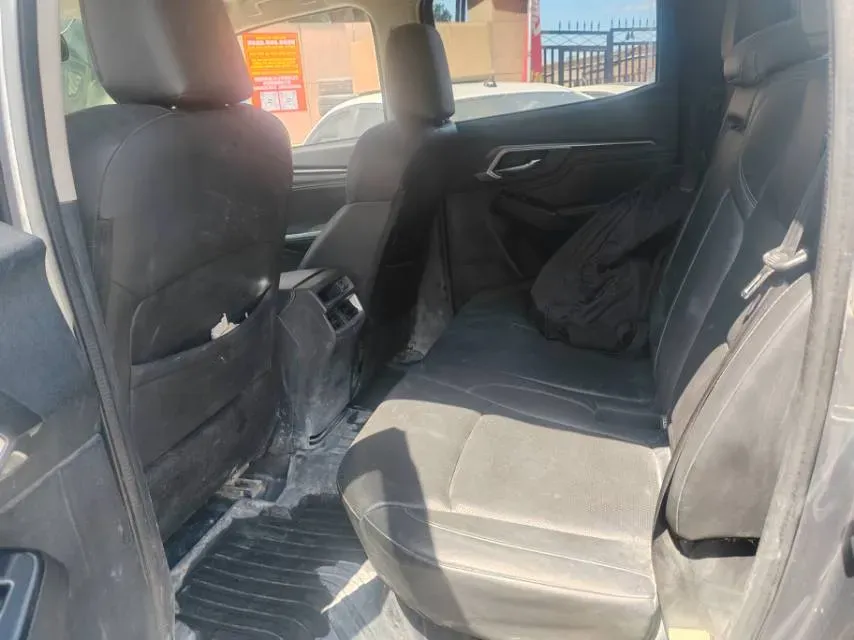 2021 Isuzu D-MAX 1.9T 163HP L4 6AT,autocango,china used car exporter,china ev exporter,chinese used car exporter,chinese used ev exporter