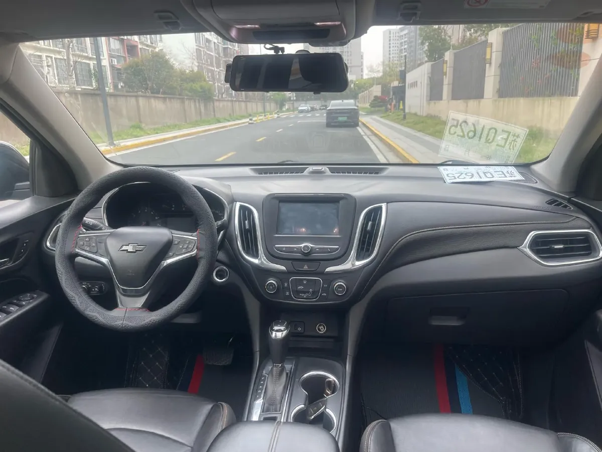 2019 Chevrolet Equinox 1.5T 169HP L4 6AT,autocango,china used car exporter,china ev exporter,chinese used car exporter,chinese used ev exporter