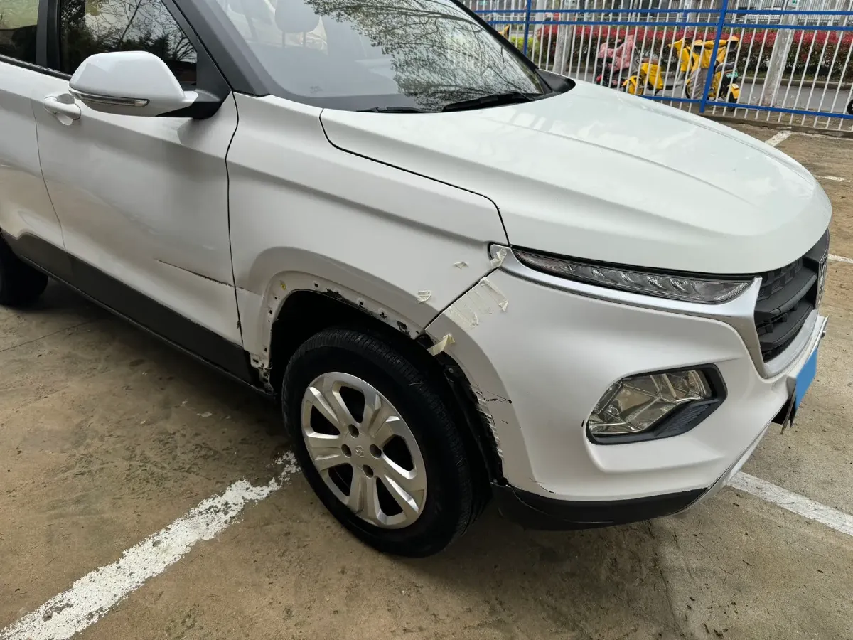 2021 BaoJun 510 1.5L 99HP L4 6MT,autocango,china used car exporter,china ev exporter,chinese used car exporter,chinese used ev exporter