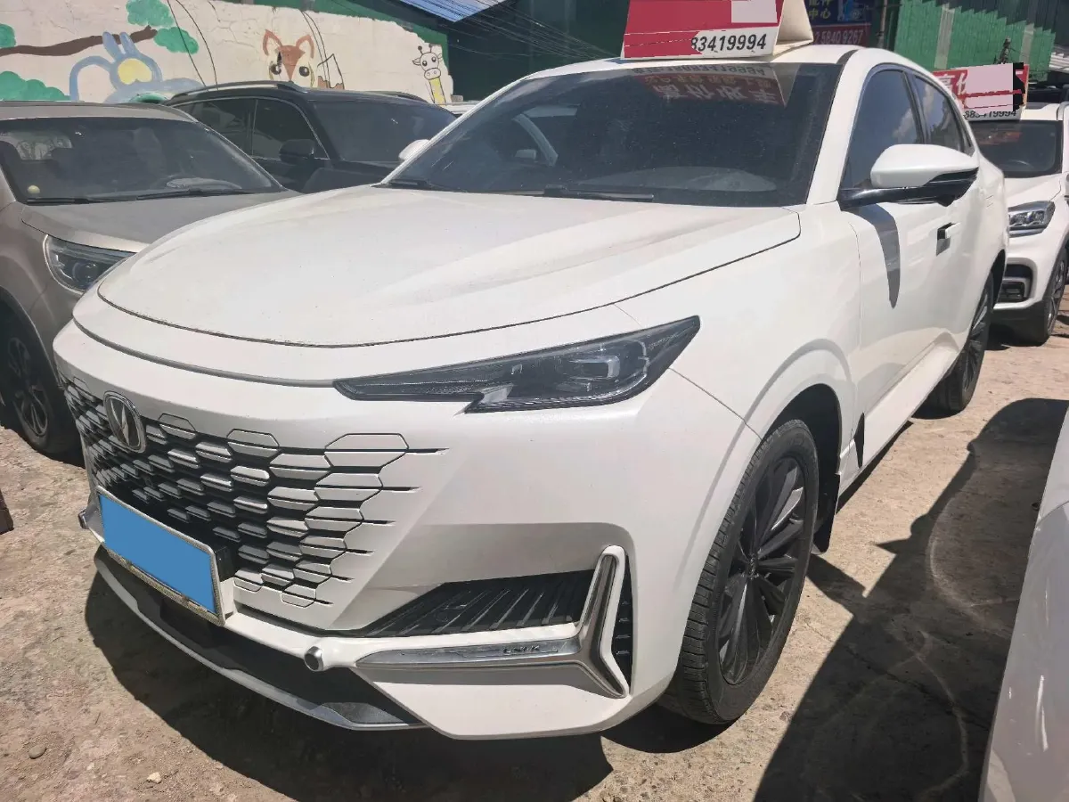 2021 ChangAn UNI-K 2.0T 233HP L4 8AT,autocango,china used car exporter,china ev exporter,chinese used car exporter,chinese used ev exporter