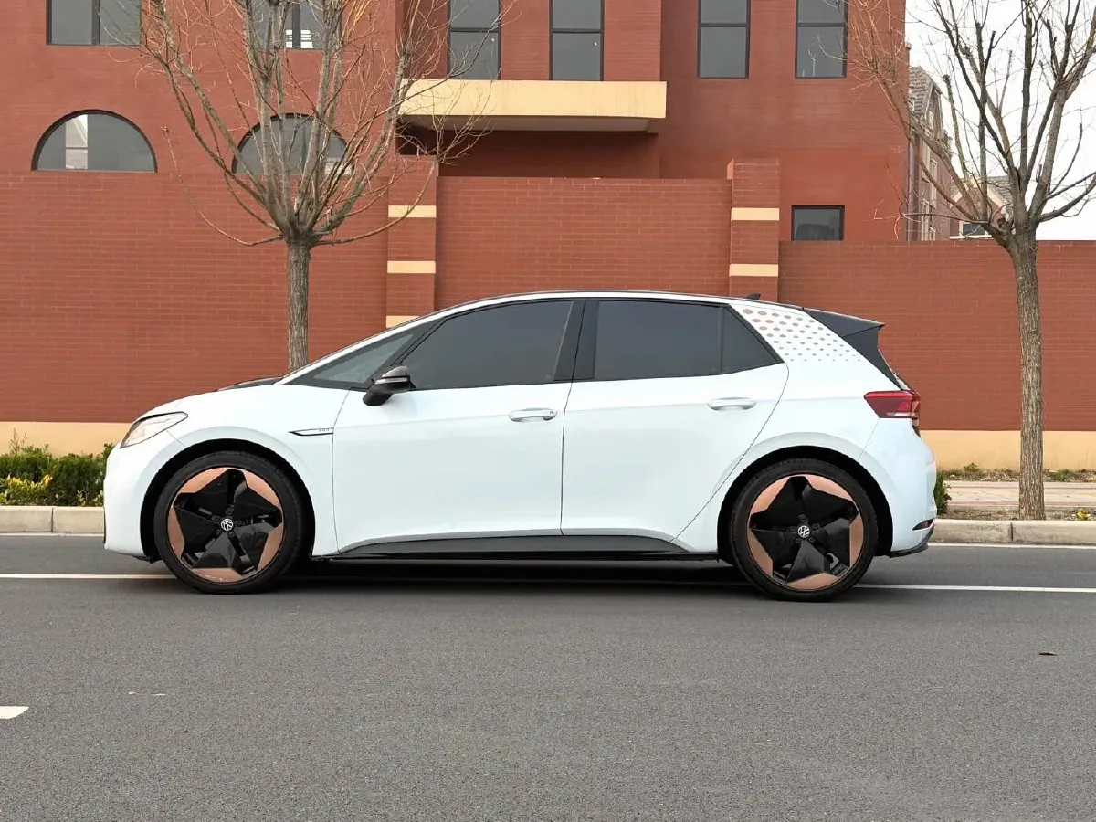 2022 Volkswagen ID.3 BEV 57.3KWH,autocango,china used car exporter,china ev exporter,chinese used car exporter,chinese used ev exporter