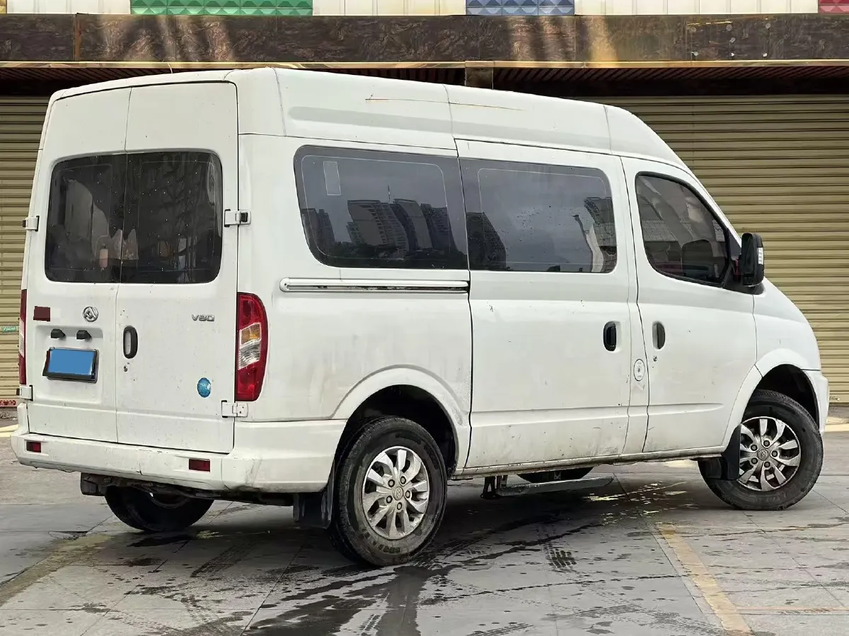 2021 MAXUS XinTu V80 2.0T 139HP L4 6MT,autocango,china used car exporter,china ev exporter,chinese used car exporter,chinese used ev exporter