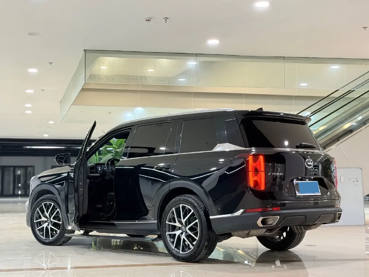 2022 GAC Trumpchi GS8 2.0T 252HP L4 8AT,autocango,china used car exporter,china ev exporter,chinese used car exporter,chinese used ev exporter