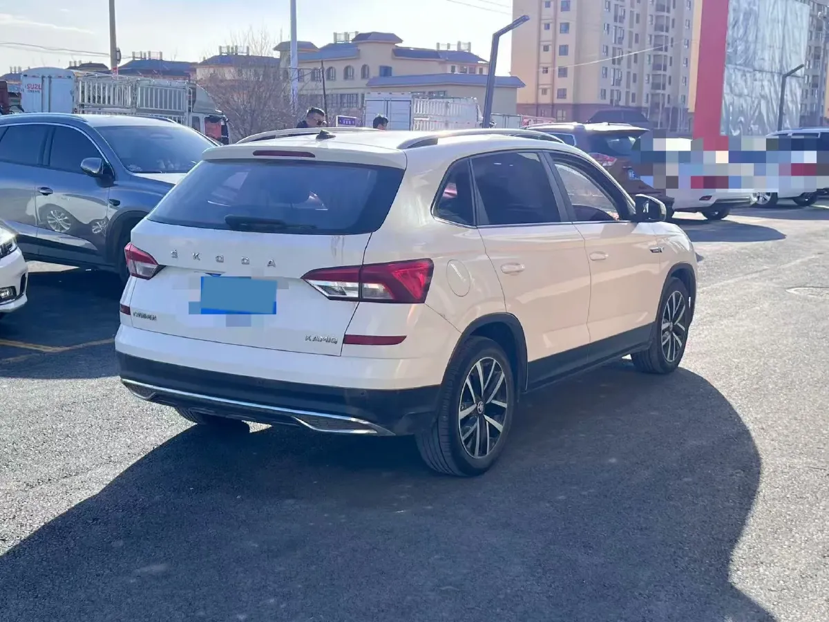 2022 Skoda Kamiq 1.5L 112HP L4 6AT,autocango,china used car exporter,china ev exporter,chinese used car exporter,chinese used ev exporter