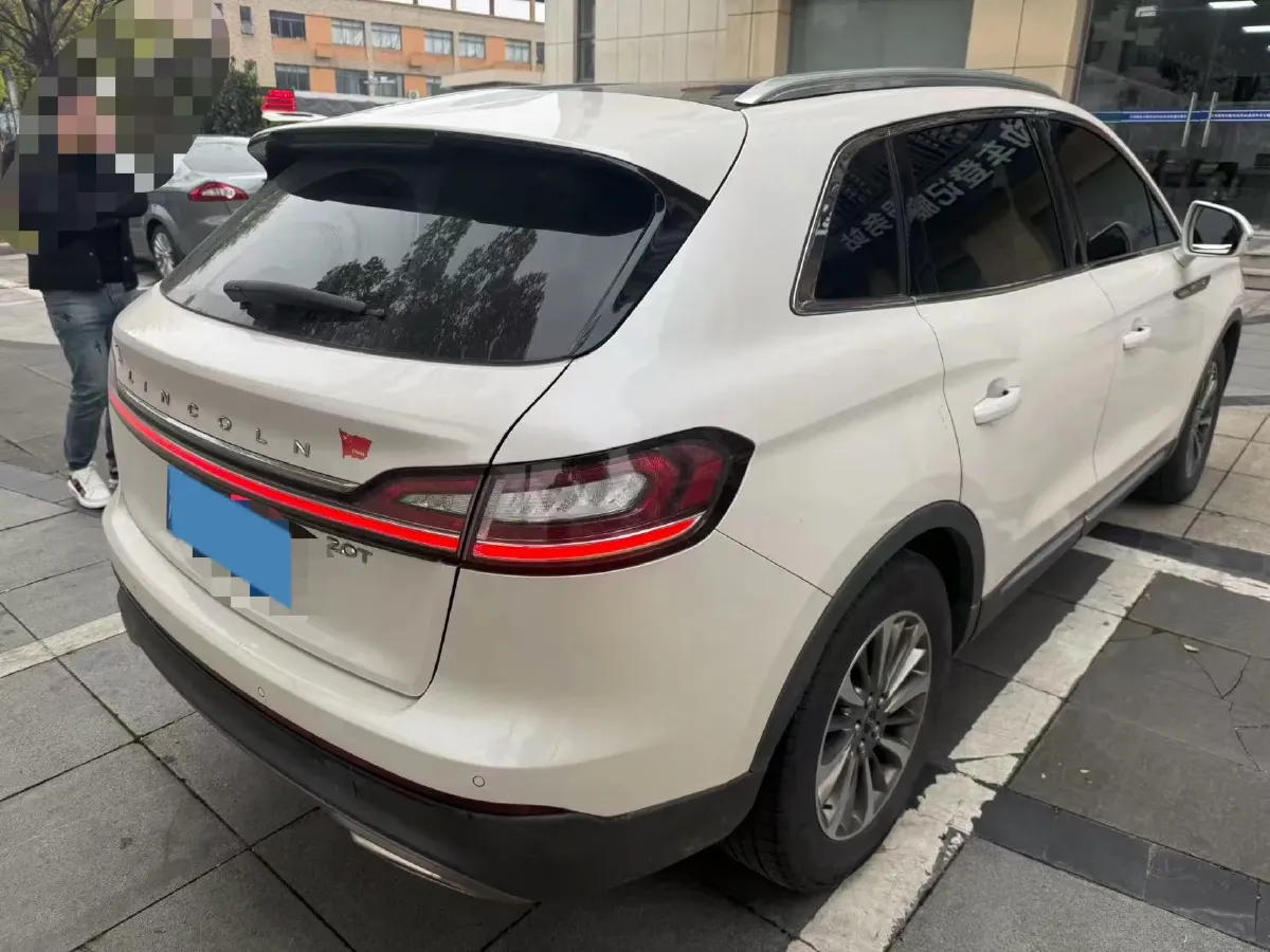 2019 Lincoln Nautilus 2.0T 224HP L4 8AT,autocango,china used car exporter,china ev exporter,chinese used car exporter,chinese used ev exporter