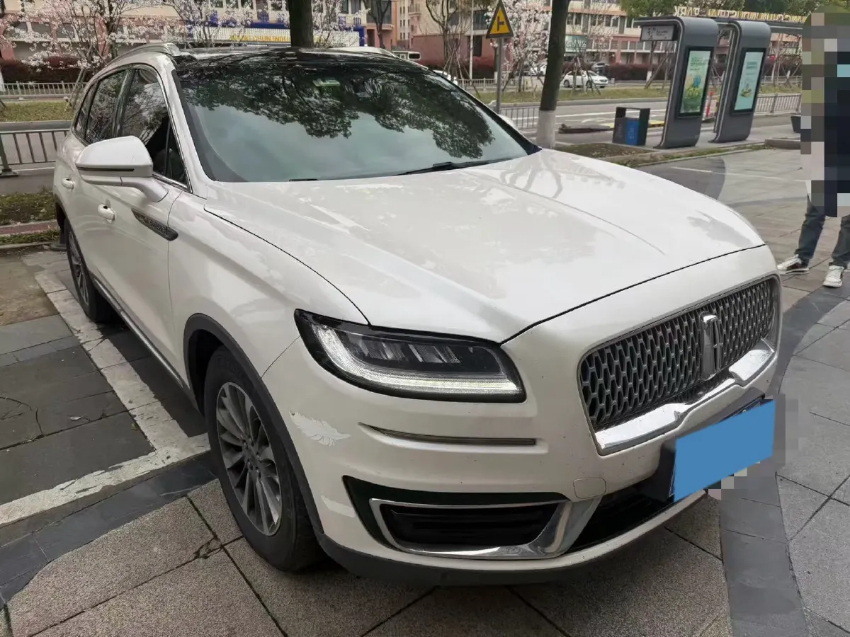 2019 Lincoln Nautilus 2.0T 224HP L4 8AT,autocango,china used car exporter,china ev exporter,chinese used car exporter,chinese used ev exporter