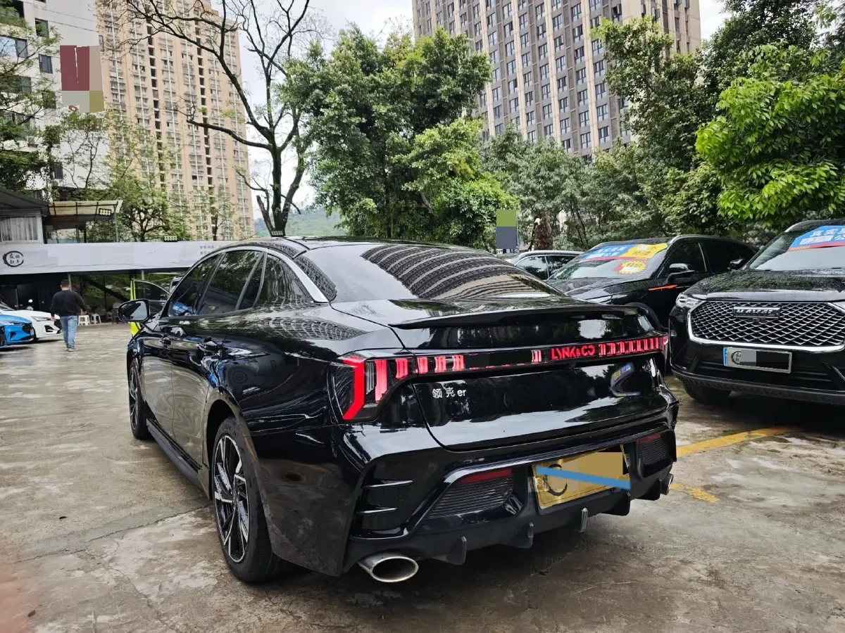 2025 LYNK&CO 03 1.5T 181HP L4 7DCT,autocango,china used car exporter,china ev exporter,chinese used car exporter,chinese used ev exporter