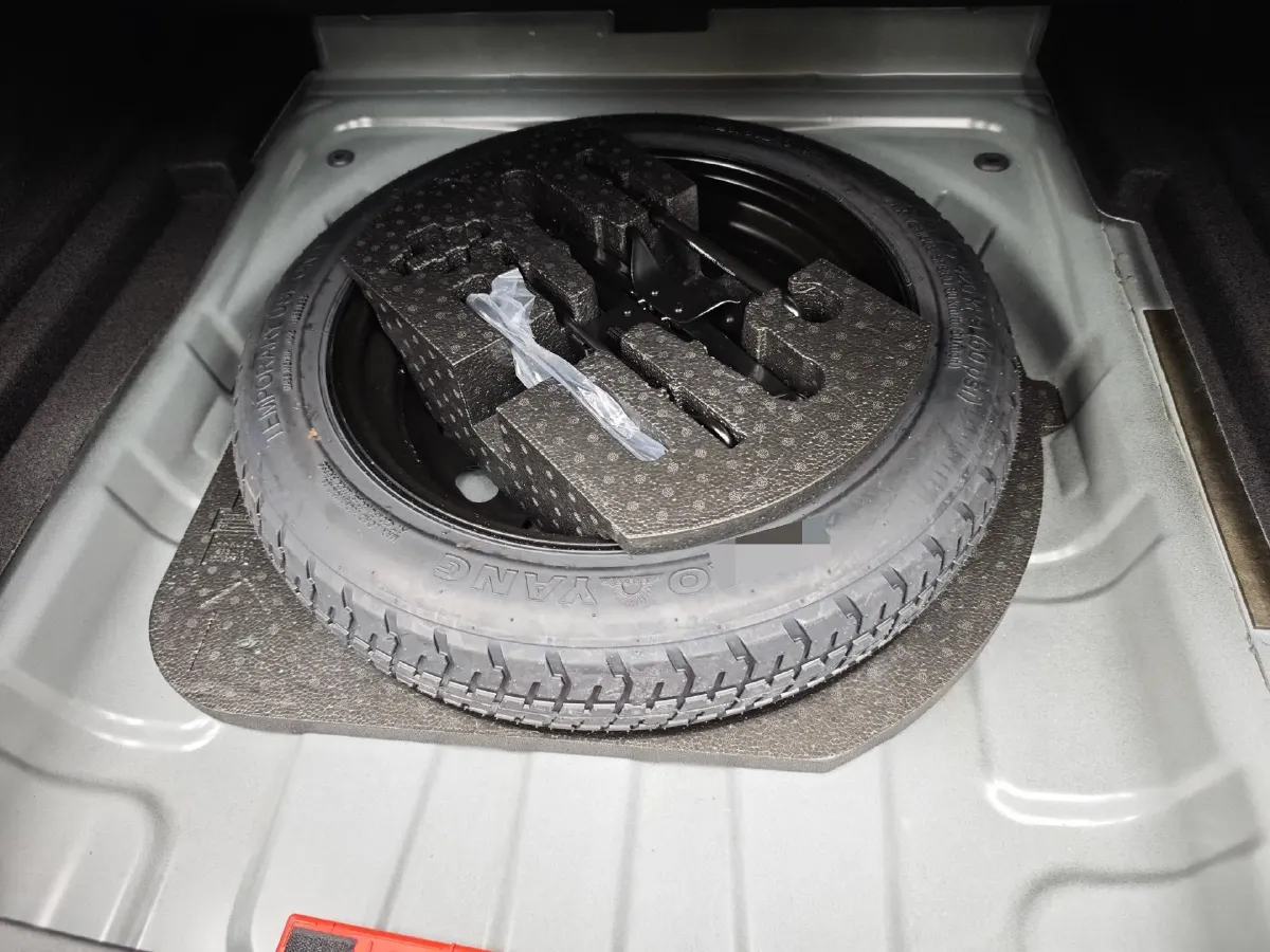 2025 LYNK&CO 03 1.5T 181HP L4 7DCT,autocango,china used car exporter,china ev exporter,chinese used car exporter,chinese used ev exporter