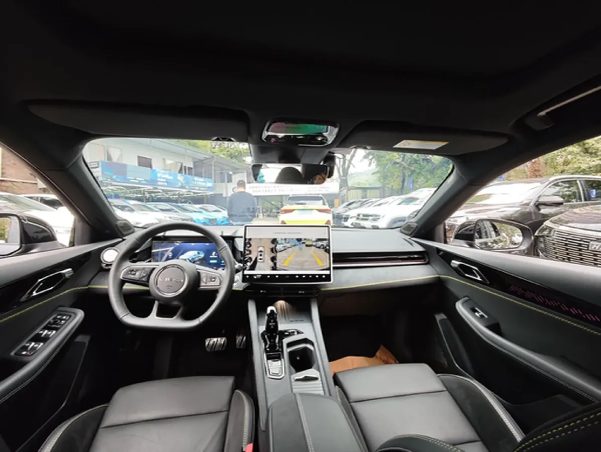 2025 LYNK&CO 03 1.5T 181HP L4 7DCT,autocango,china used car exporter,china ev exporter,chinese used car exporter,chinese used ev exporter