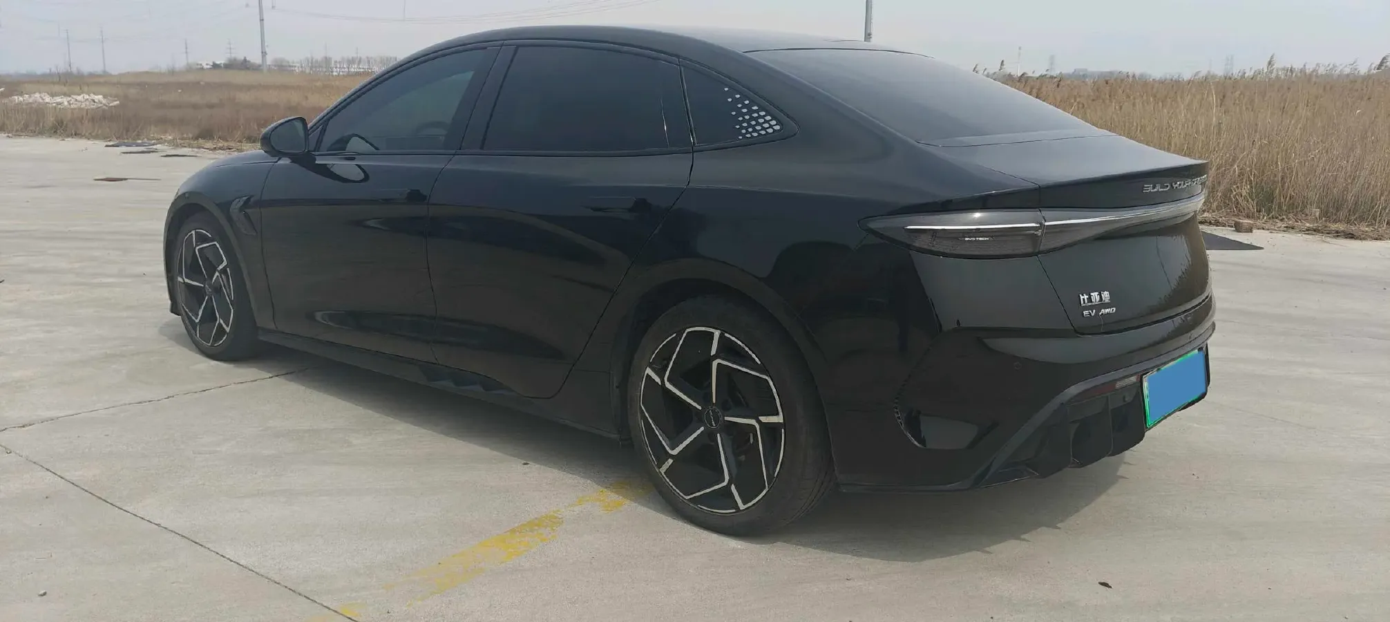 2022 Leapmotor C01 BEV 90KWH,autocango,china used car exporter,china ev exporter,chinese used car exporter,chinese used ev exporter