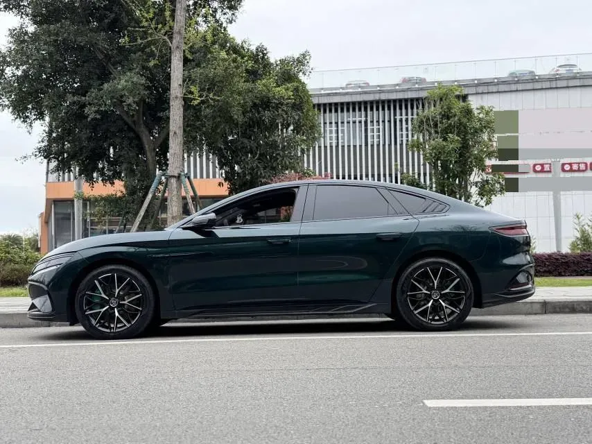 2022 Toyota Highlander 2.5L 192HP L4 E-CVT Hybrid,autocango,china used car exporter,china ev exporter,chinese used car exporter,chinese used ev exporter