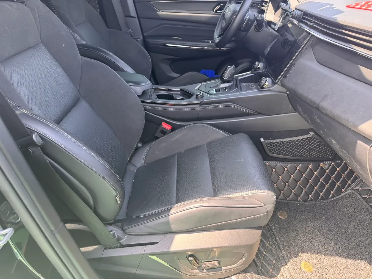 2021 LYNK&CO 01 2.0T 254HP L4 8AT,autocango,china used car exporter,china ev exporter,chinese used car exporter,chinese used ev exporter