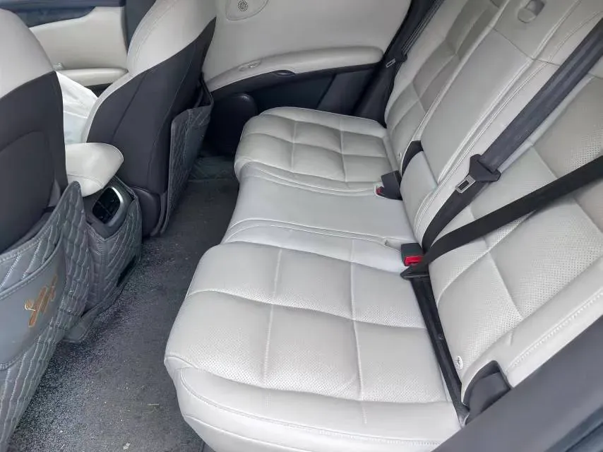 2023 IM LS6 BEV 90KWH,autocango,china used car exporter,china ev exporter,chinese used car exporter,chinese used ev exporter