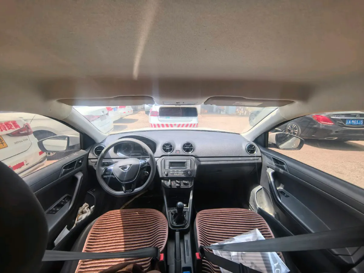 2021 Jetta VA3 1.5L 112HP L4 5MT,autocango,china used car exporter,china ev exporter,chinese used car exporter,chinese used ev exporter