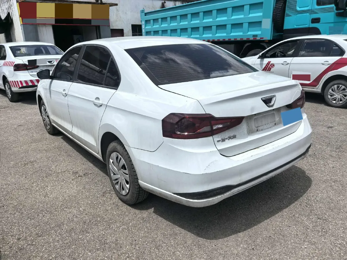 2021 Jetta VA3 1.5L 112HP L4 5MT,autocango,china used car exporter,china ev exporter,chinese used car exporter,chinese used ev exporter