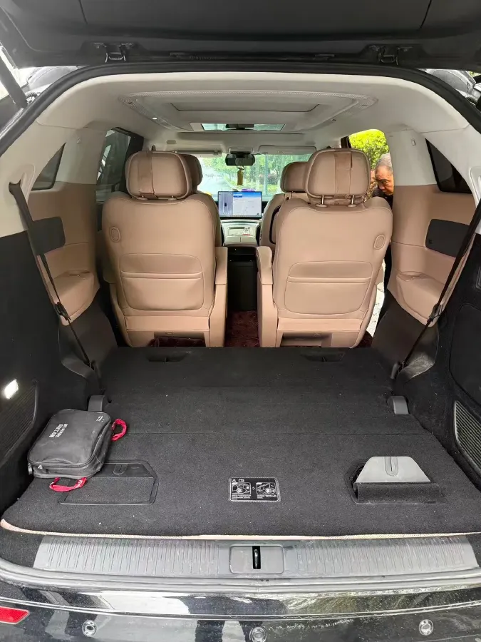 2024 Xpeng X9 BEV 101.5KWH,autocango,china used car exporter,china ev exporter,chinese used car exporter,chinese used ev exporter