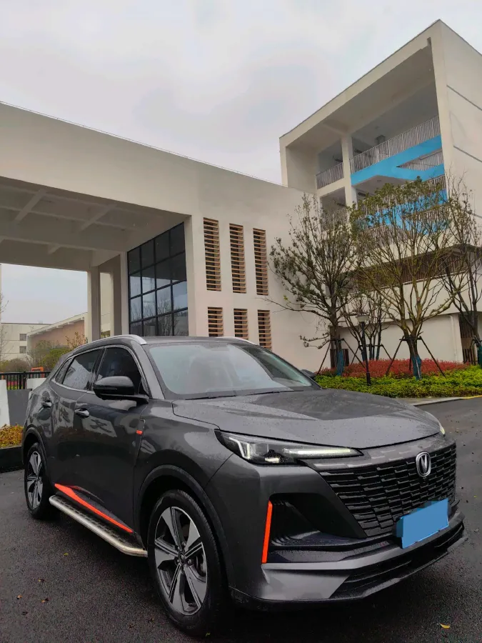 2022 ChangAn Oshan X7 Plus 1.5T 188HP L4 7DCT,autocango,china used car exporter,china ev exporter,chinese used car exporter,chinese used ev exporter