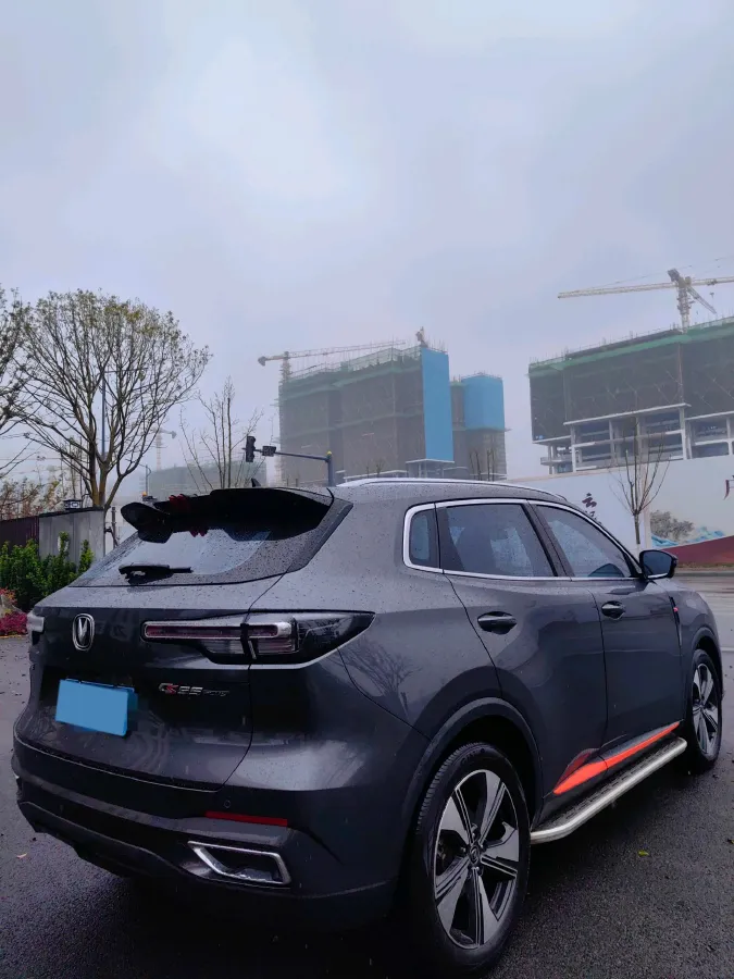 2022 ChangAn Oshan X7 Plus 1.5T 188HP L4 7DCT,autocango,china used car exporter,china ev exporter,chinese used car exporter,chinese used ev exporter