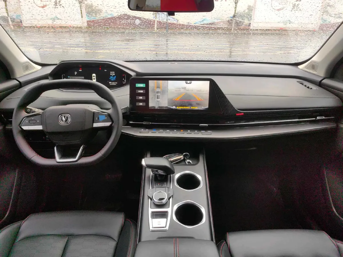 2022 ChangAn Oshan X7 Plus 1.5T 188HP L4 7DCT,autocango,china used car exporter,china ev exporter,chinese used car exporter,chinese used ev exporter