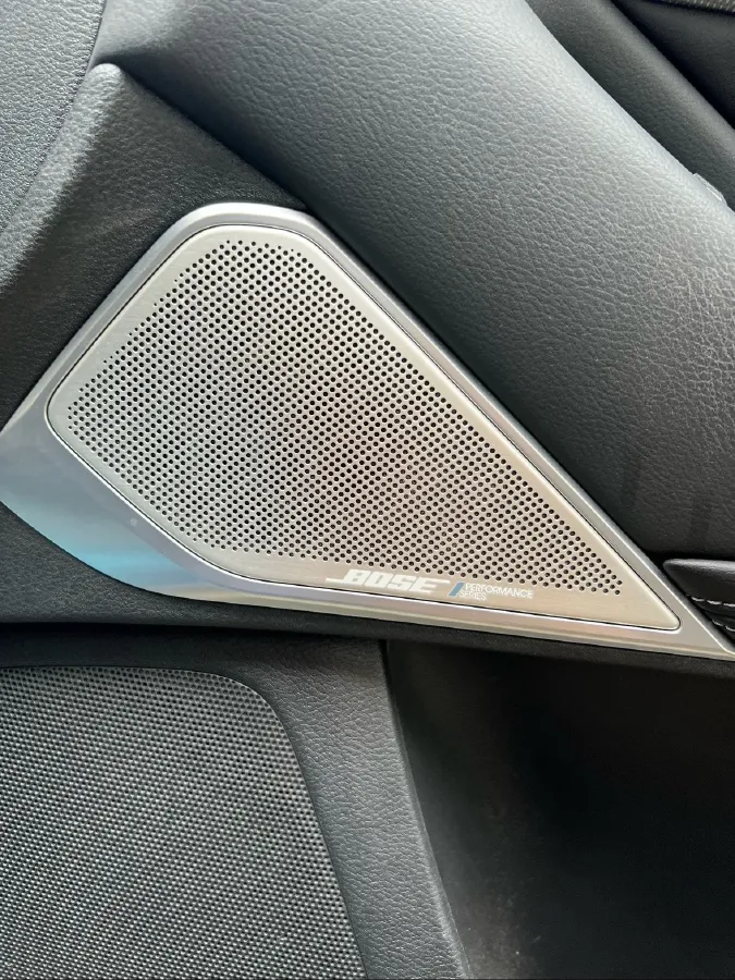 2018 Jeep Grand Commander 2.0T 265HP L4 9AT,autocango,china used car exporter,china ev exporter,chinese used car exporter,chinese used ev exporter