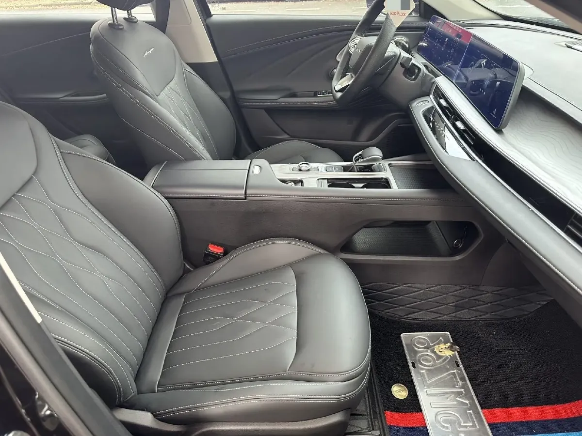 2022 Chery Arrizo 8 1.6T 197HP L4 7DCT,autocango,china used car exporter,china ev exporter,chinese used car exporter,chinese used ev exporter