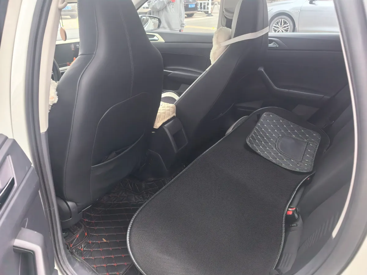 2023 Volkswagen Polo 1.5L 113HP L4 6AT,autocango,china used car exporter,china ev exporter,chinese used car exporter,chinese used ev exporter