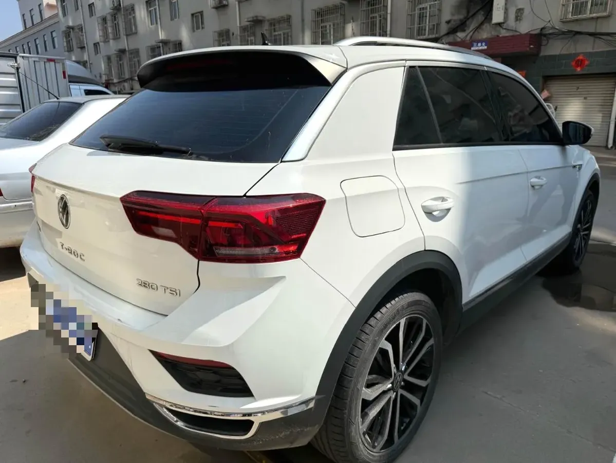 2022 Volkswagen T-Roc 1.4T 150HP L4 7DCT,autocango,china used car exporter,china ev exporter,chinese used car exporter,chinese used ev exporter