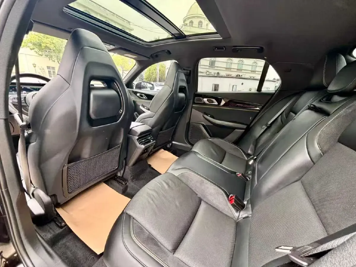 2023 LYNK&CO 03 2.0T 254HP L4 7DCT,autocango,china used car exporter,china ev exporter,chinese used car exporter,chinese used ev exporter