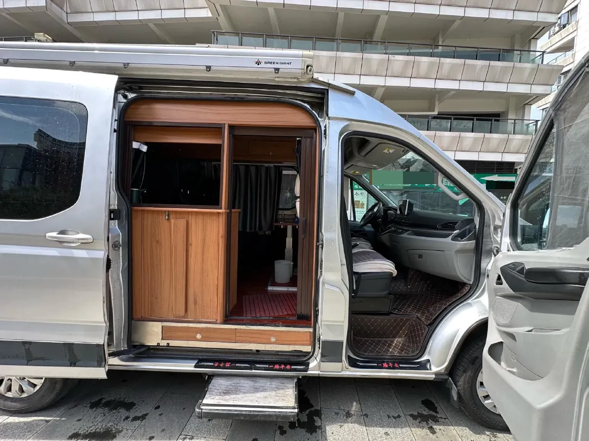 2019 MAXUS XinTu V90 2.0T 148HP L4 6MT,autocango,china used car exporter,china ev exporter,chinese used car exporter,chinese used ev exporter