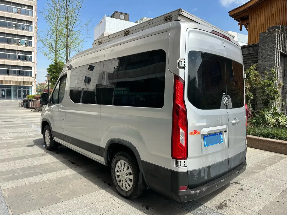 2019 MAXUS XinTu V90 2.0T 148HP L4 6MT,autocango,china used car exporter,china ev exporter,chinese used car exporter,chinese used ev exporter