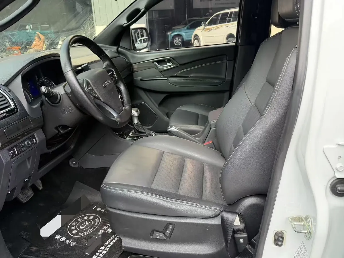 2018 Isuzu Mu-X 1.9T 163HP L4 6AT,autocango,china used car exporter,china ev exporter,chinese used car exporter,chinese used ev exporter