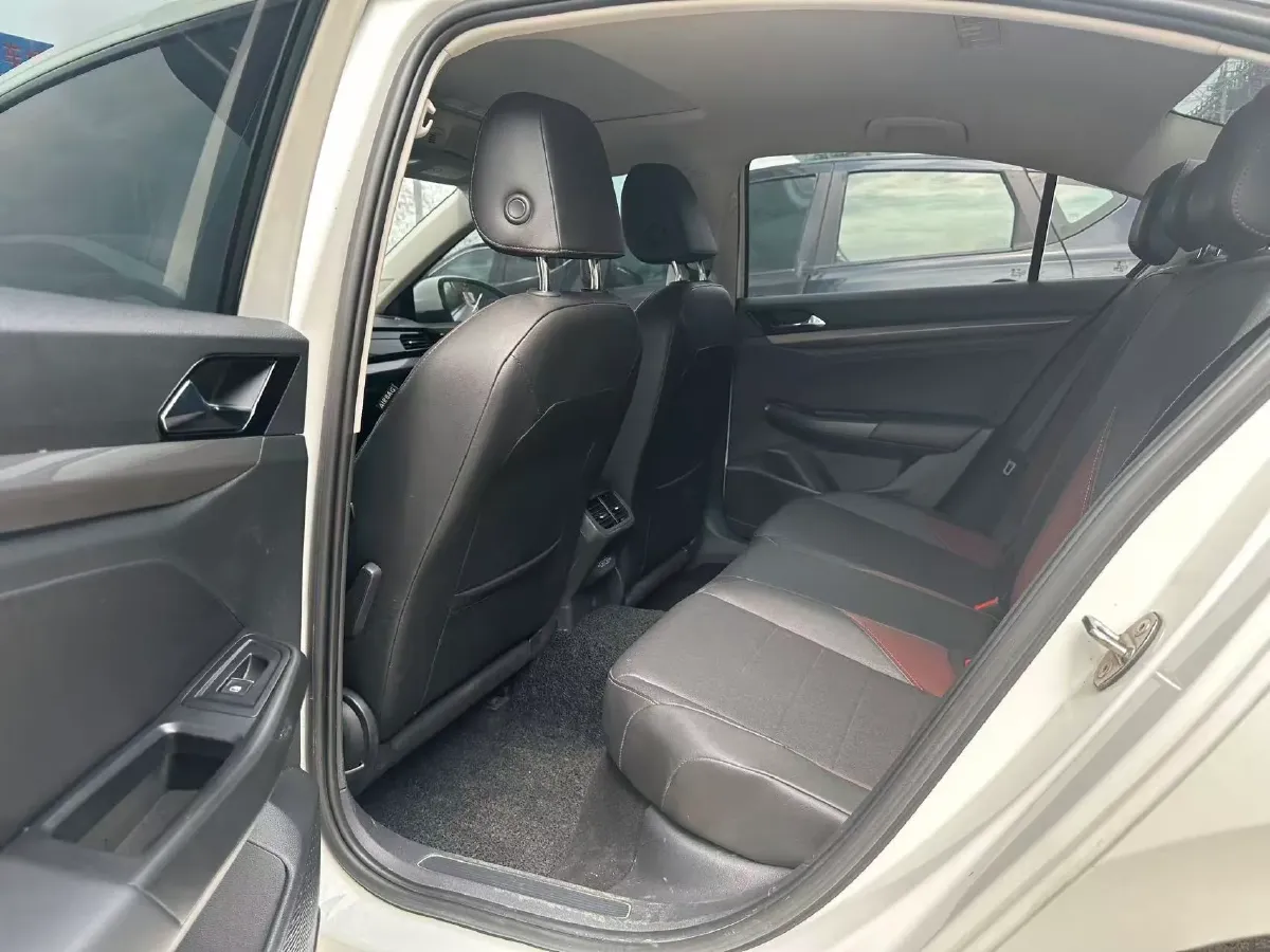 2019 MAXUS T70 2.0T 163HP L4 6AT,autocango,china used car exporter,china ev exporter,chinese used car exporter,chinese used ev exporter