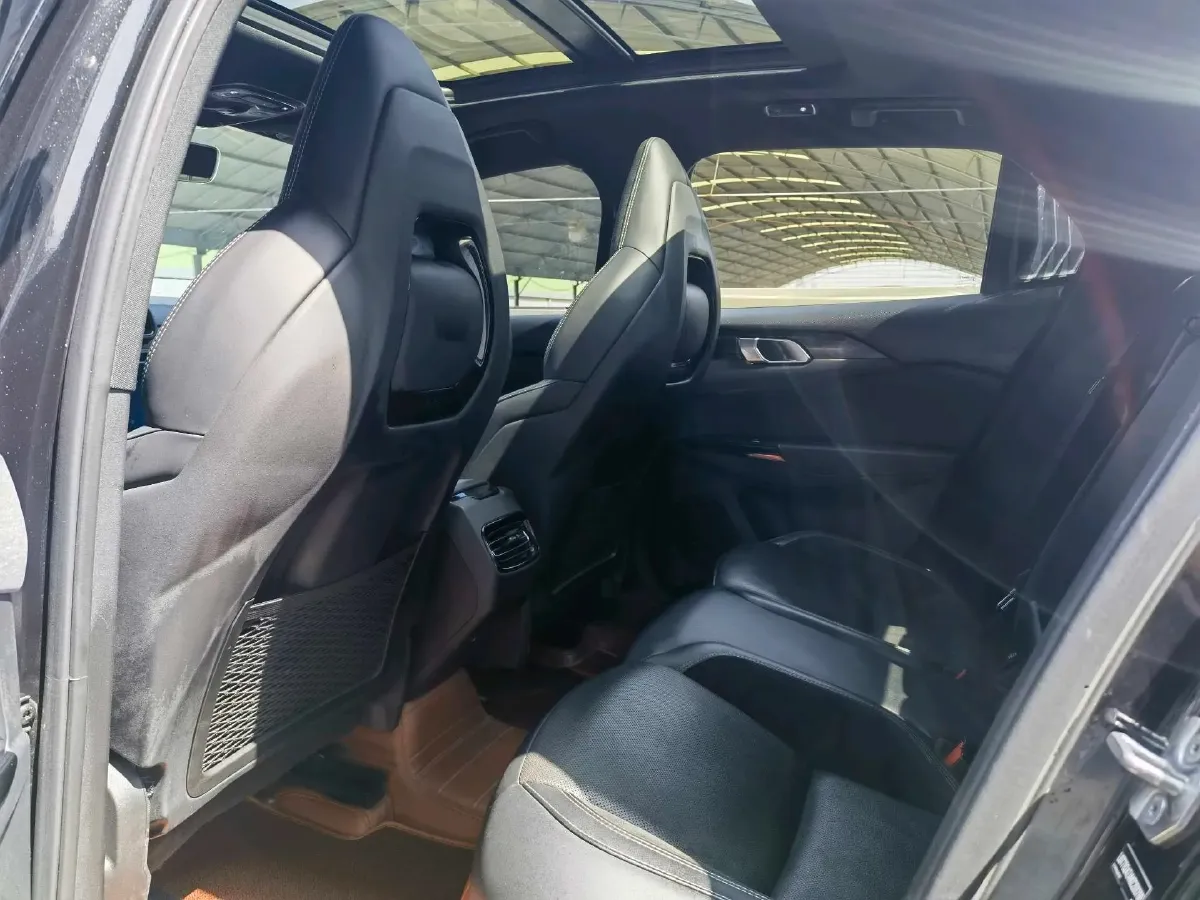 2022 LYNK&CO 03 1.5T 180HP L3 7DCT,autocango,china used car exporter,china ev exporter,chinese used car exporter,chinese used ev exporter