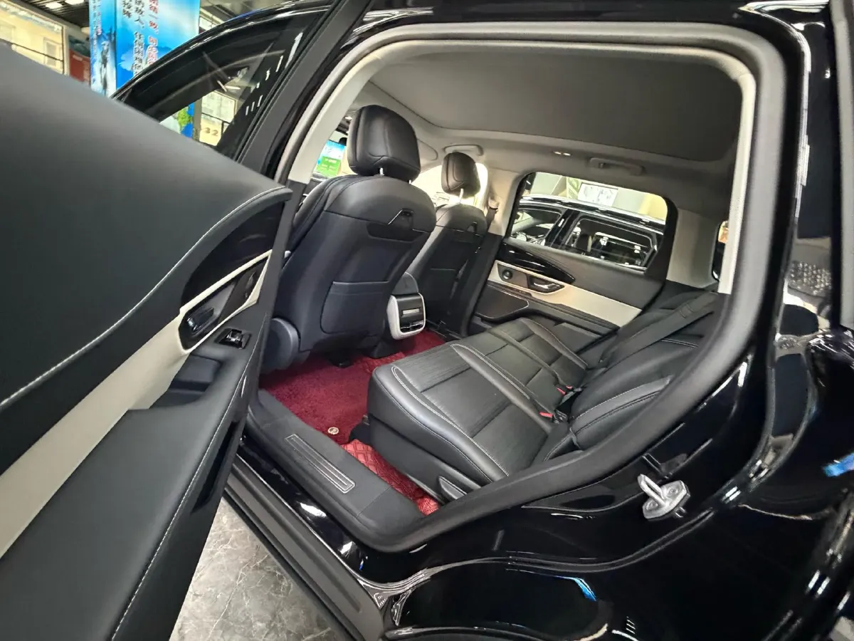 2023 Lincoln Nautilus 2.0T 261HP L4 8AT,autocango,china used car exporter,china ev exporter,chinese used car exporter,chinese used ev exporter