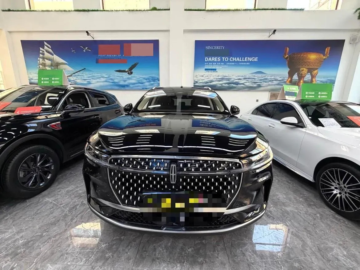 2023 Lincoln Nautilus 2.0T 261HP L4 8AT,autocango,china used car exporter,china ev exporter,chinese used car exporter,chinese used ev exporter