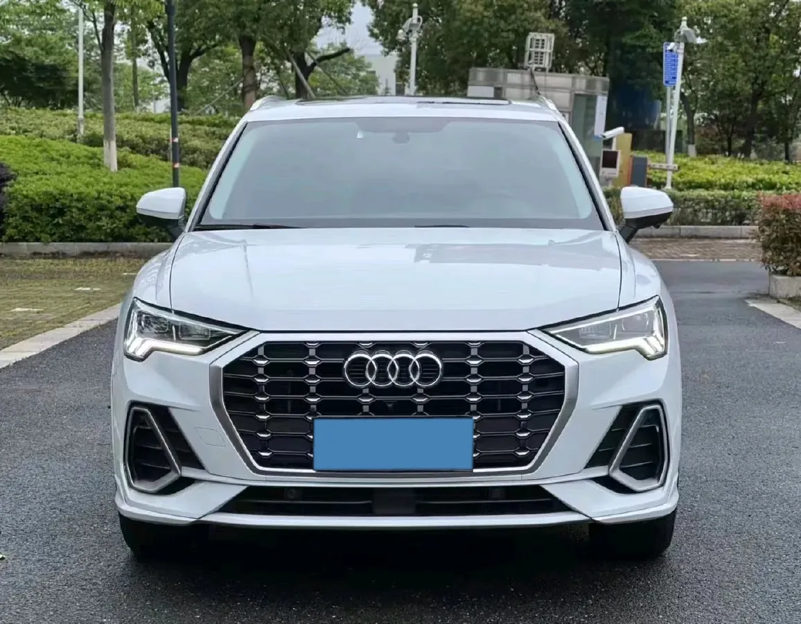 2021 Audi Q3 1.4T 150HP L4 7DCT,autocango,china used car exporter,china ev exporter,chinese used car exporter,chinese used ev exporter