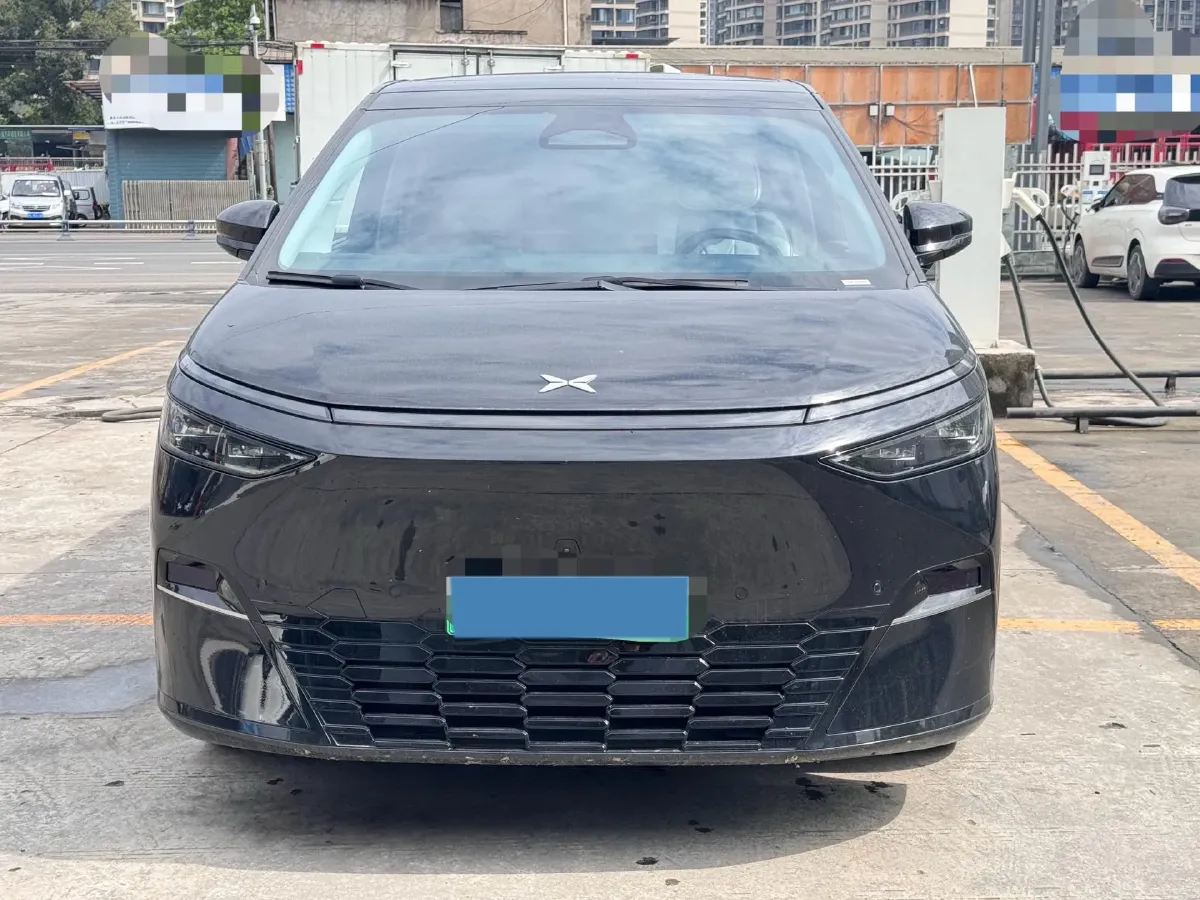 2024 Xpeng X9 BEV 101.5KWH,autocango,china used car exporter,china ev exporter,chinese used car exporter,chinese used ev exporter