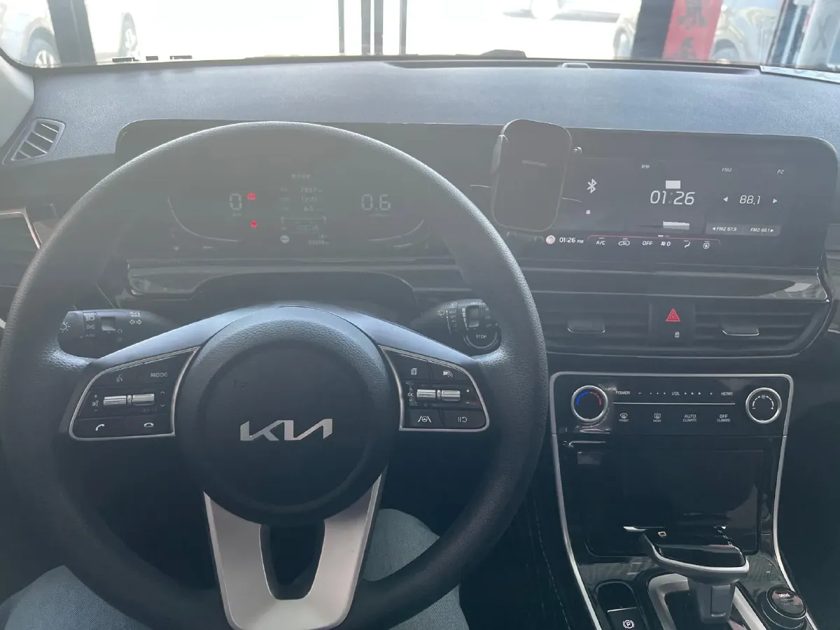 2023 Kia Seltos 1.5L 115HP L4 CVT,autocango,china used car exporter,china ev exporter,chinese used car exporter,chinese used ev exporter