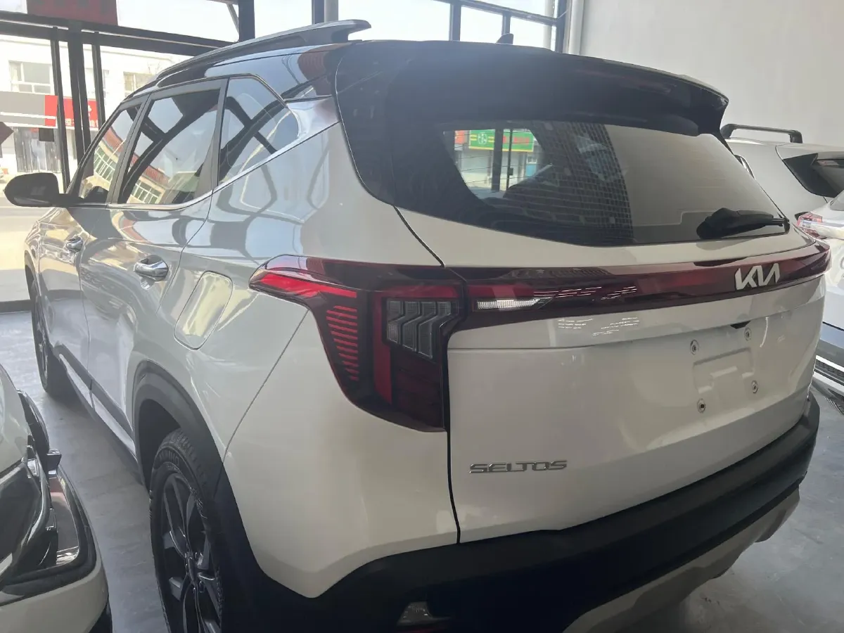 2023 Kia Seltos 1.5L 115HP L4 CVT,autocango,china used car exporter,china ev exporter,chinese used car exporter,chinese used ev exporter