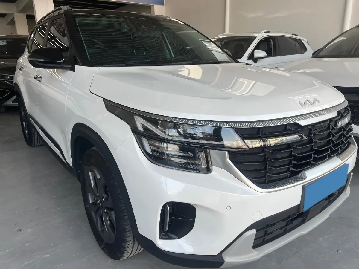 2023 Kia Seltos 1.5L 115HP L4 CVT,autocango,china used car exporter,china ev exporter,chinese used car exporter,chinese used ev exporter