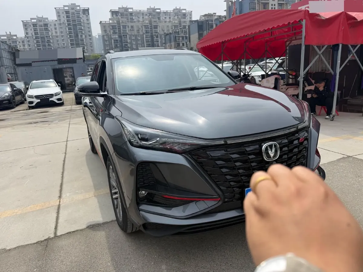 2021 ChangAn CS75 Plus 1.5T 178HP L4 6AT,autocango,china used car exporter,china ev exporter,chinese used car exporter,chinese used ev exporter