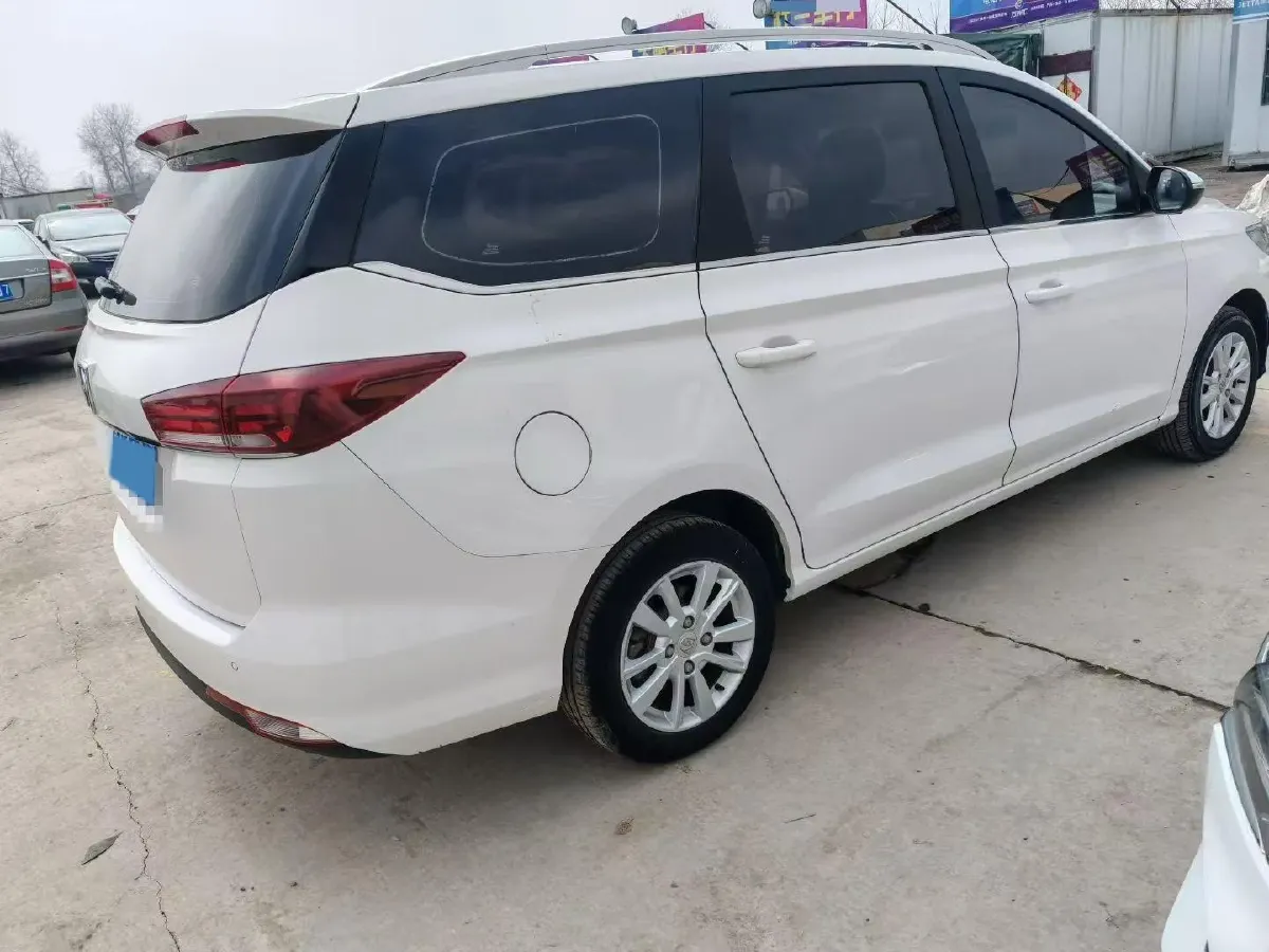 2018 BaoJun 360 1.5L 112HP L4 6MT,autocango,china used car exporter,china ev exporter,chinese used car exporter,chinese used ev exporter