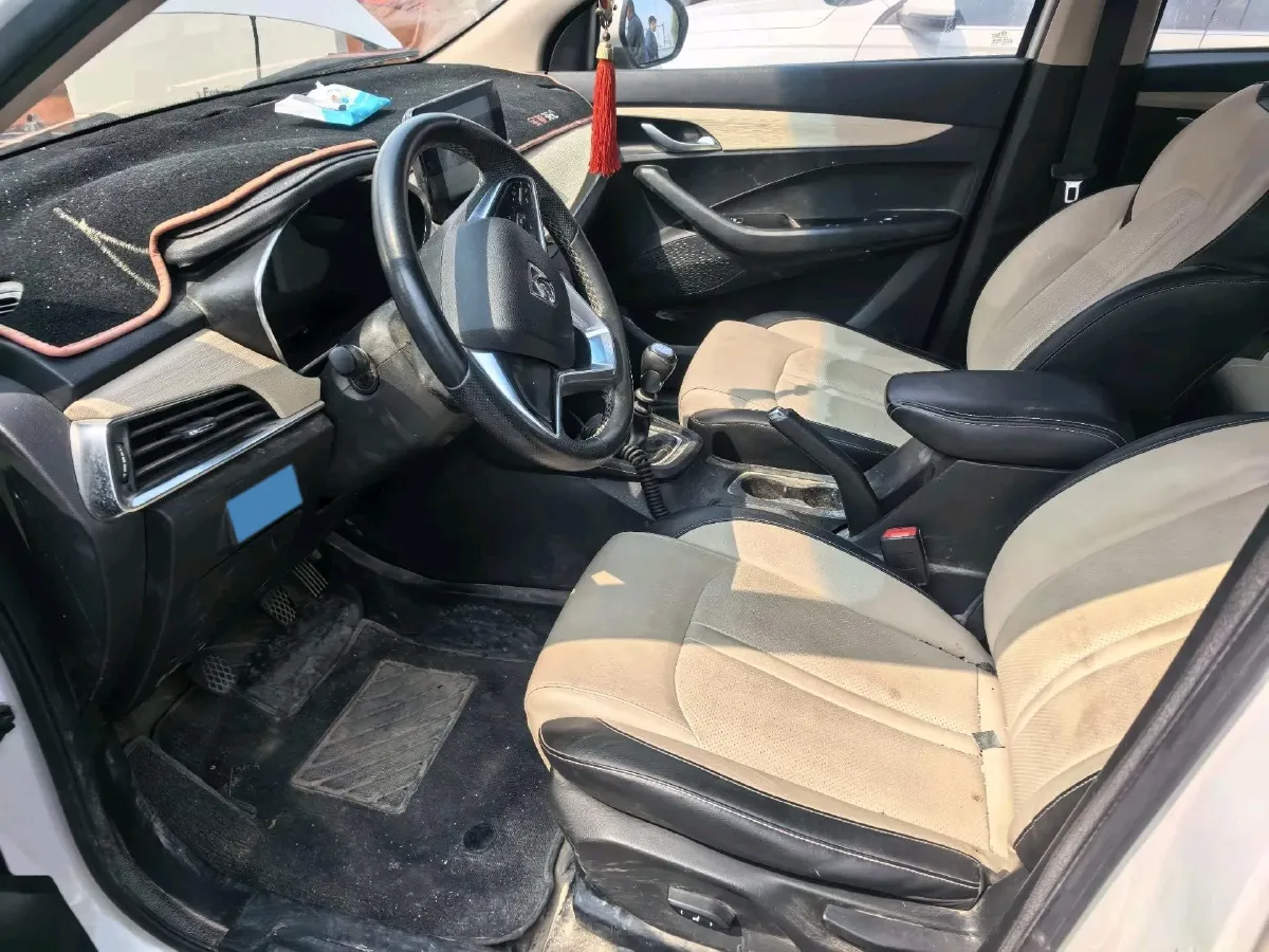 2018 BaoJun 360 1.5L 112HP L4 6MT,autocango,china used car exporter,china ev exporter,chinese used car exporter,chinese used ev exporter