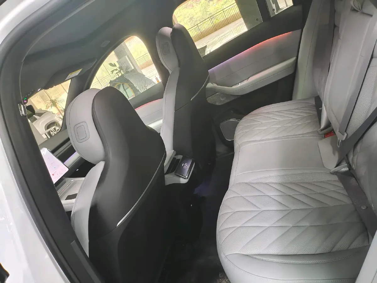 2025 Ford TransitT8 2.3T 174HP L4 8AT,autocango,china used car exporter,china ev exporter,chinese used car exporter,chinese used ev exporter