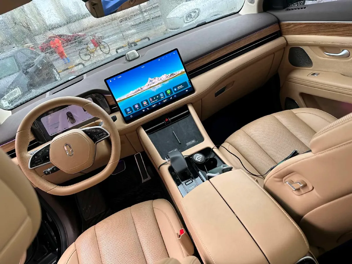 2024 AITO AITO M7 1.5T 152HP L4 REEV 40KWH,autocango,china used car exporter,china ev exporter,chinese used car exporter,chinese used ev exporter