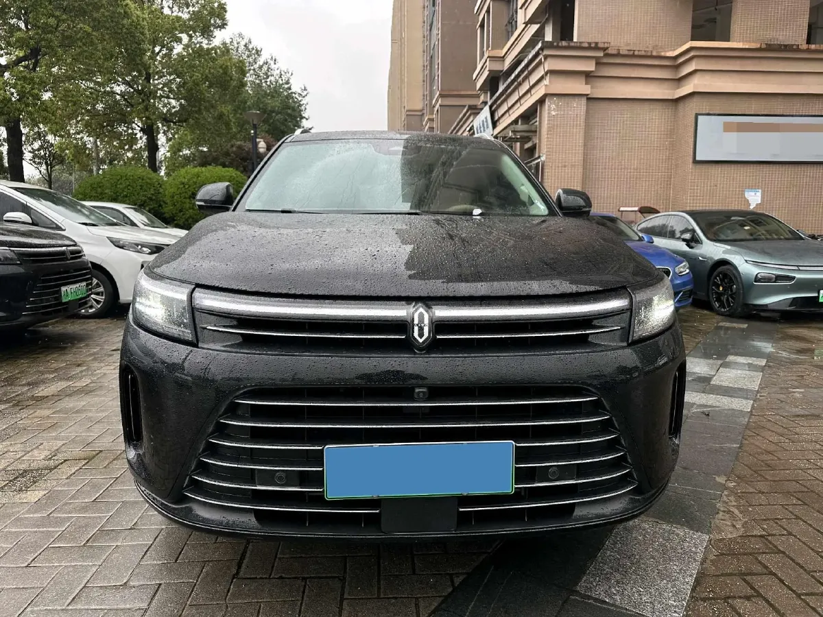 2024 AITO AITO M7 1.5T 152HP L4 REEV 40KWH,autocango,china used car exporter,china ev exporter,chinese used car exporter,chinese used ev exporter