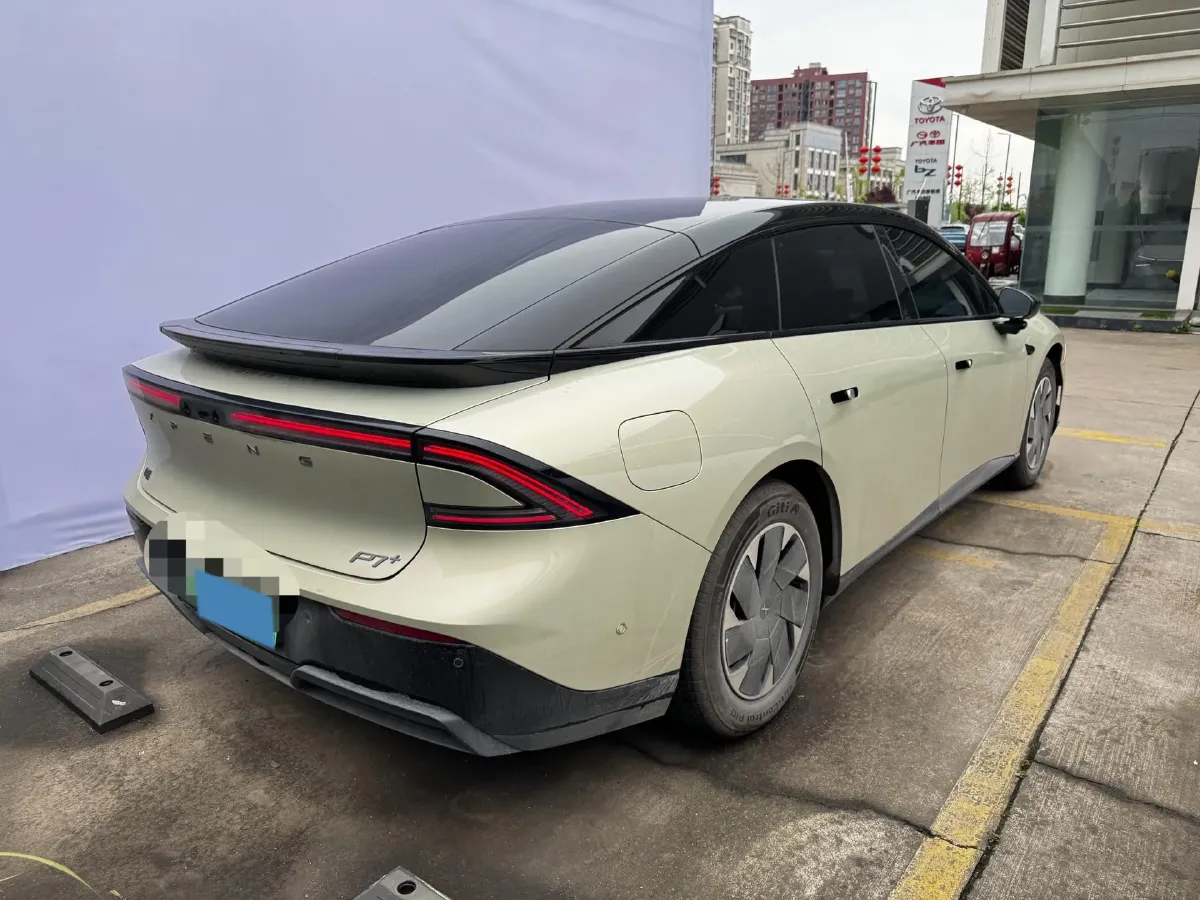 2024 Xpeng P7+ BEV 60.7KWH,autocango,china used car exporter,china ev exporter,chinese used car exporter,chinese used ev exporter