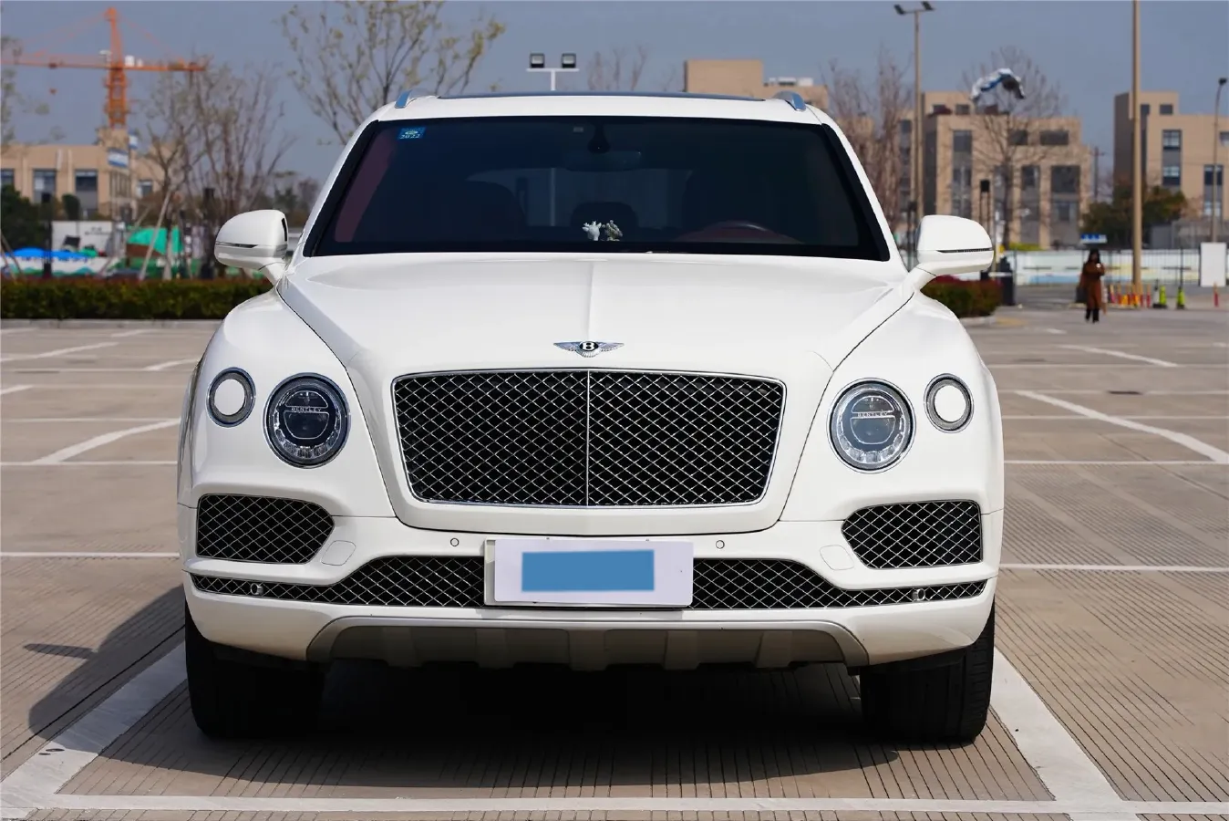 2018 Bentley Bentayga 4.0T 550HP V8 8AT,autocango,china used car exporter,china ev exporter,chinese used car exporter,chinese used ev exporter